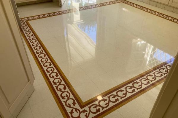 Finitura e Lucidatura di pavimenti in Graniglia