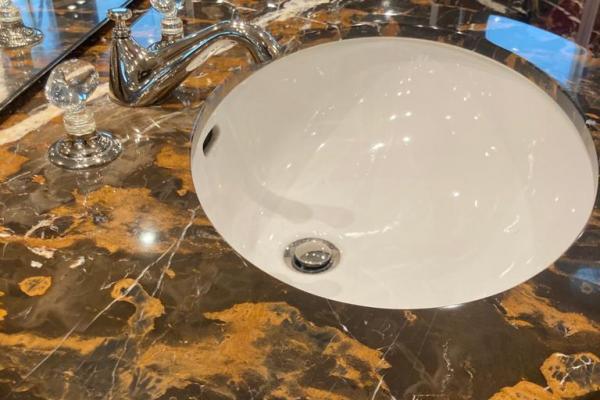 Recupero e lucidatura di top in marmo 